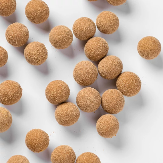 CALICO DRAGÉES Piemonte Hazelnut - Gold 100 g